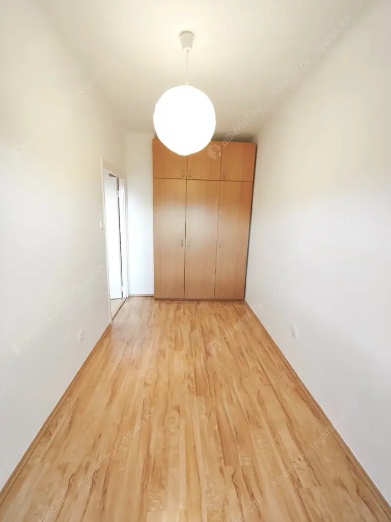 Kiadó albérlet 275000 Ft/hó áron: Budapest, II. kerület  Ali utca. Mérete: 72 nm, 2 szobás | Alberlet.hu - 6583997