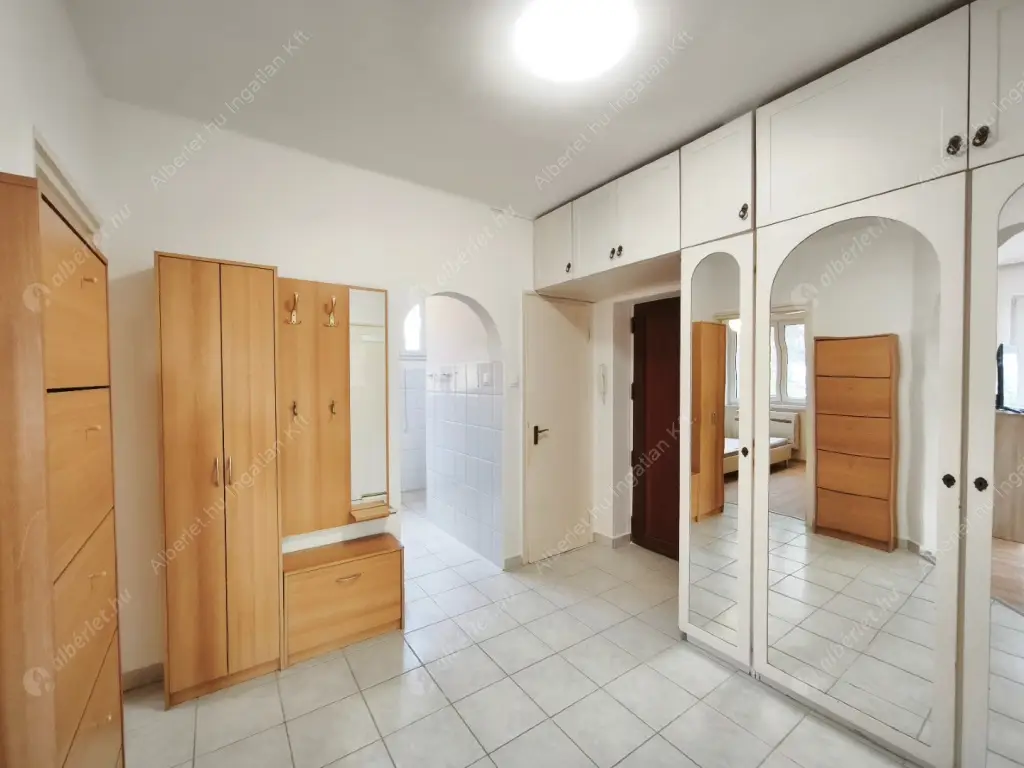 Kiadó albérlet 275000 Ft/hó áron: Budapest, II. kerület  Ali utca. Mérete: 72 nm, 2 szobás | Alberlet.hu - 6584000