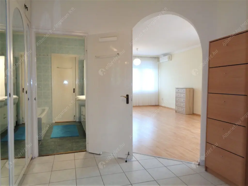 Kiadó albérlet 275000 Ft/hó áron: Budapest, II. kerület  Ali utca. Mérete: 72 nm, 2 szobás | Alberlet.hu - 6584011