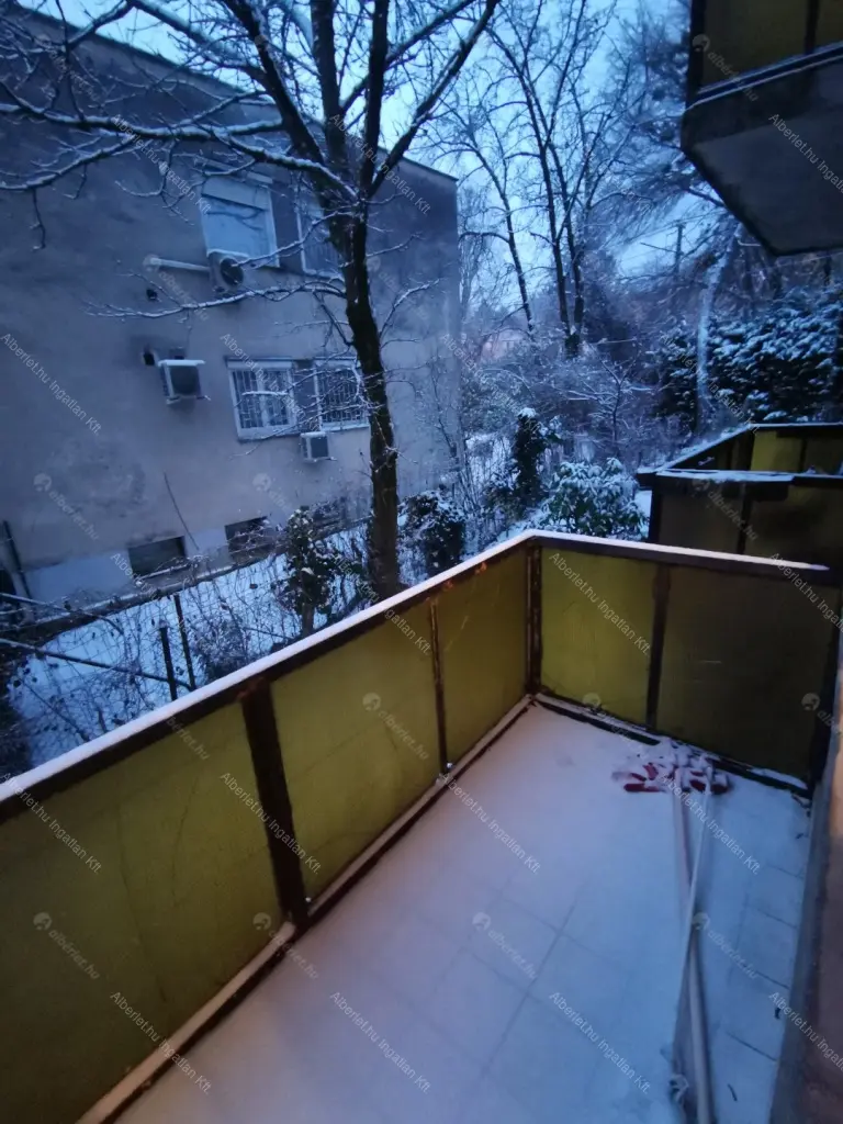 Kiadó albérlet 200000 Ft/hó áron: Budapest, II. kerület  Alsó Völgy utca. Mérete: 40 nm, 1 szobás | Alberlet.hu - 6642495