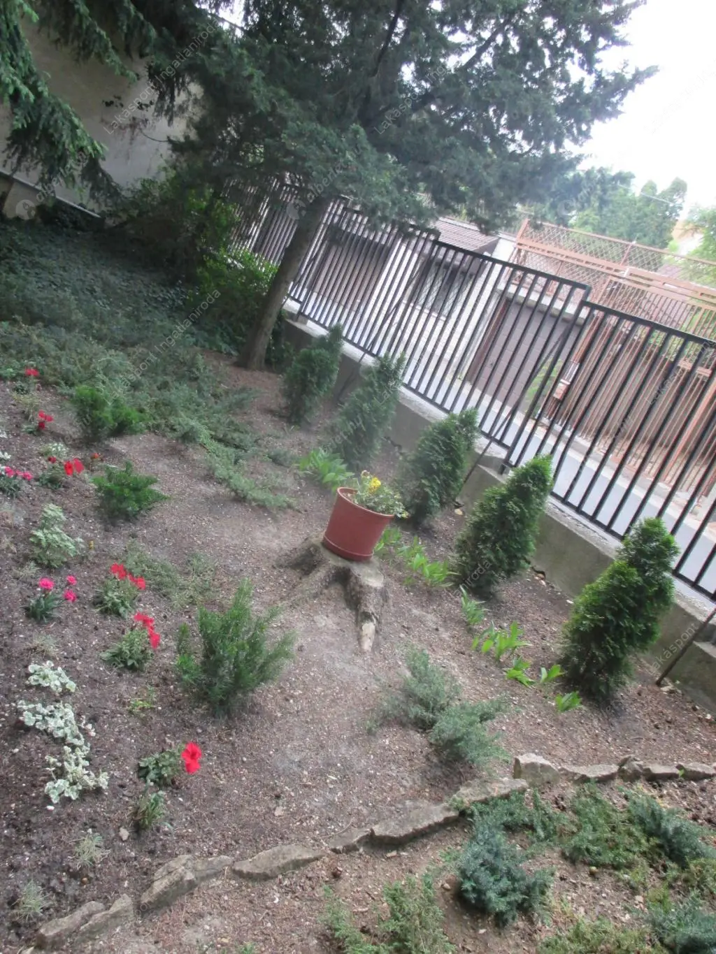 Kiadó albérlet 290000 Ft/hó áron: Budapest, II. kerület  Alvinci út. Mérete: 46 nm, 1 szobás | Alberlet.hu - 6557155