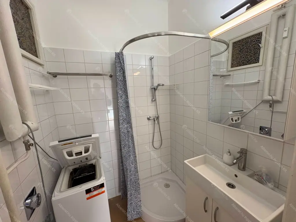 Kiadó albérlet 330000 Ft/hó áron: Budapest, II. kerület  Árpád fejedelem útja. Mérete: 62 nm, 2 szobás | Alberlet.hu - 6677377