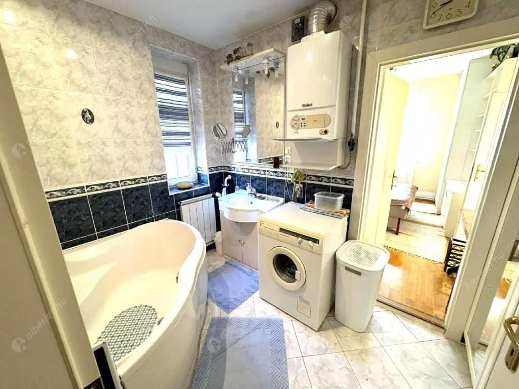 Kiadó albérlet 310000 Ft/hó áron: Budapest, II. kerület  Baba utca. Mérete: 62 nm, 3 szobás | Alberlet.hu - 6611707