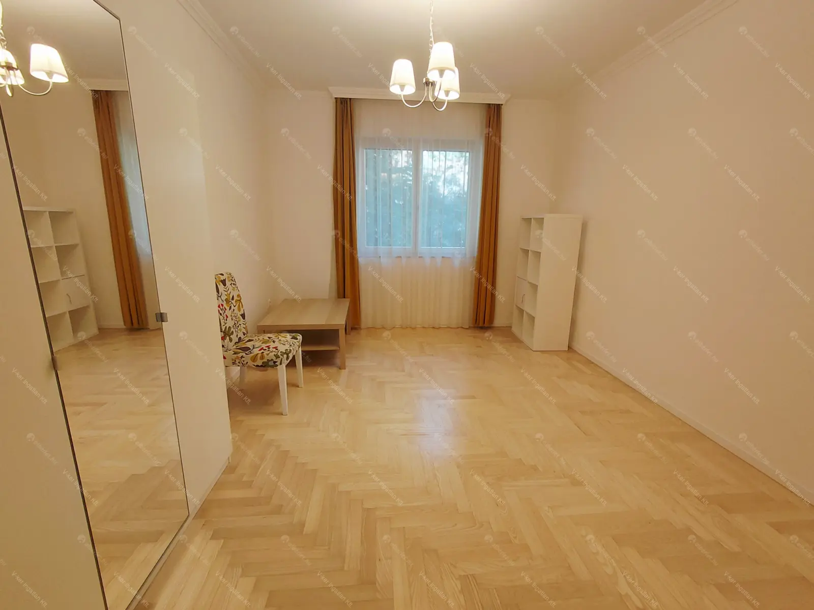 Kiadó albérlet 1274000 Ft/hó áron: Budapest, II. kerület  Battai út. Mérete: 146 nm, 4 szobás | Alberlet.hu - 6706082