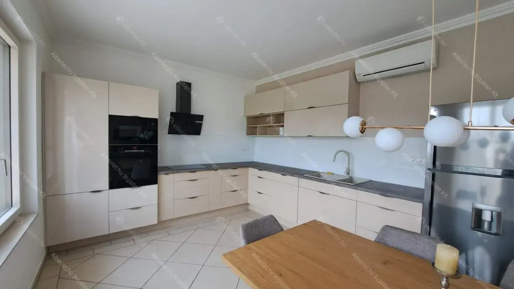 Kiadó albérlet 1280000 Ft/hó áron: Budapest, II. kerület  Battai út. Mérete: 146 nm, 4 szobás | Alberlet.hu - 6706433