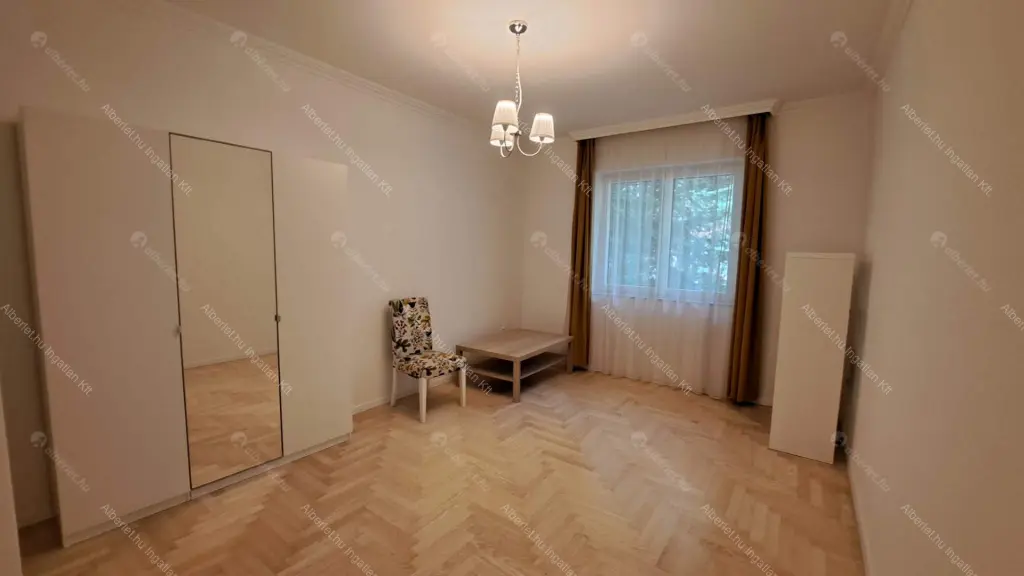 Kiadó albérlet 1280000 Ft/hó áron: Budapest, II. kerület  Battai út. Mérete: 146 nm, 4 szobás | Alberlet.hu - 6706450