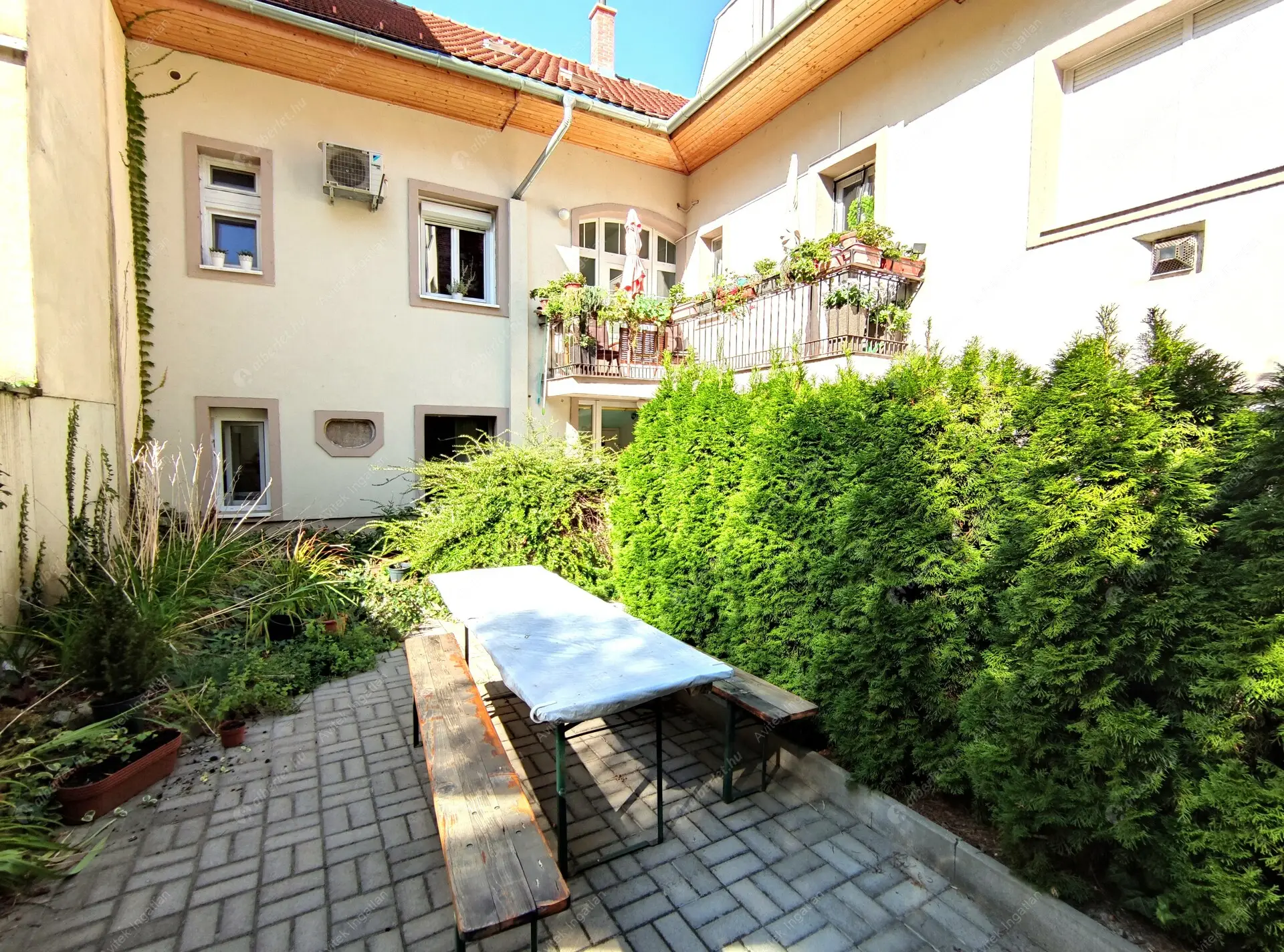 Kiadó albérlet 150000 Ft/hó áron: Budapest, II. kerület  Bécsi út. Mérete: 33 nm, 1 szobás | Alberlet.hu - 6327065