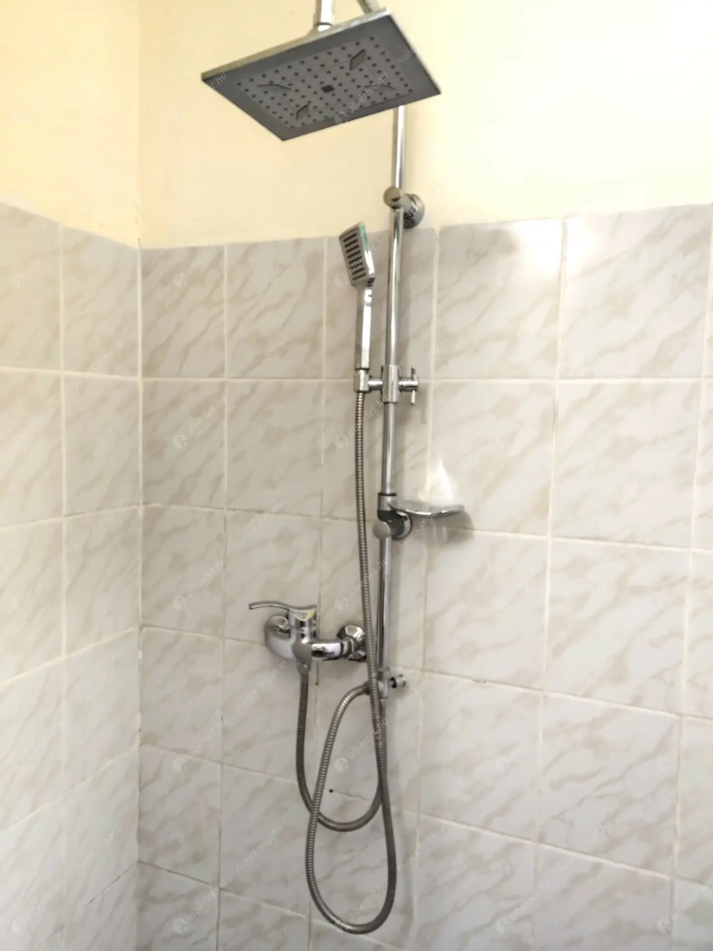 Kiadó albérlet 150000 Ft/hó áron: Budapest, II. kerület  Bécsi út. Mérete: 33 nm, 1 szobás | Alberlet.hu - 6327073