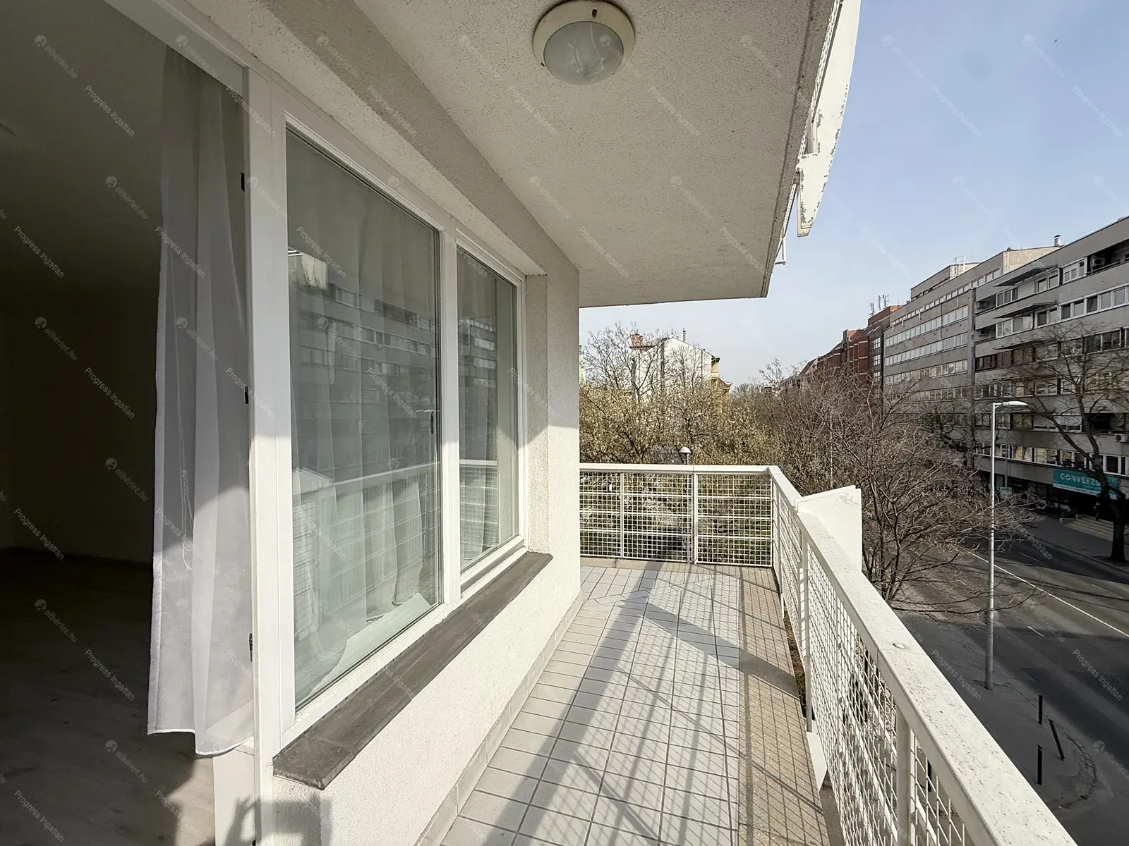 Kiadó albérlet 650000 Ft/hó áron: Budapest, II. kerület  Bécsi út. Mérete: 97 nm, 4 szobás | Alberlet.hu - 6685058