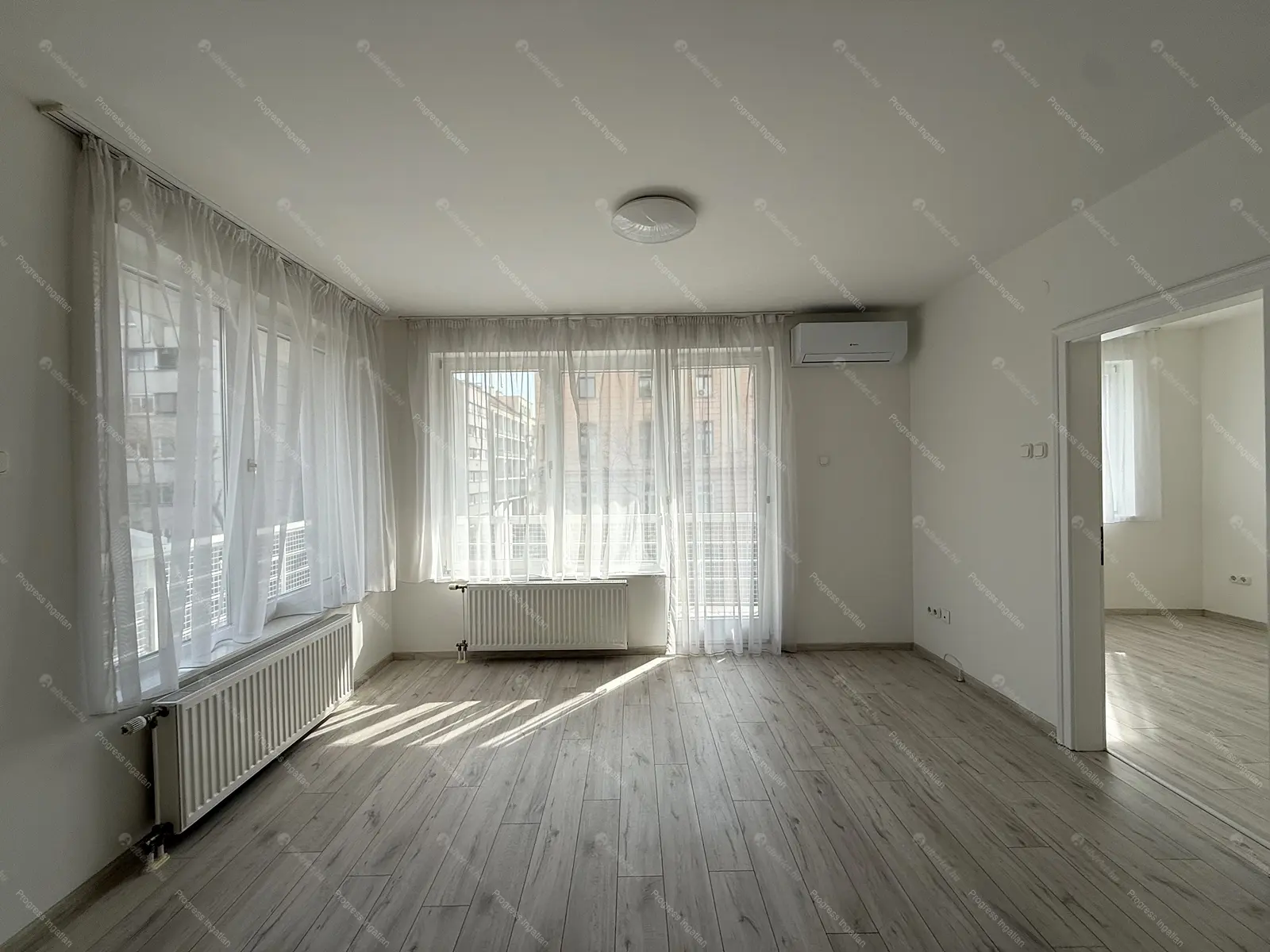 Kiadó albérlet 650000 Ft/hó áron: Budapest, II. kerület  Bécsi út. Mérete: 97 nm, 4 szobás | Alberlet.hu - 6685059