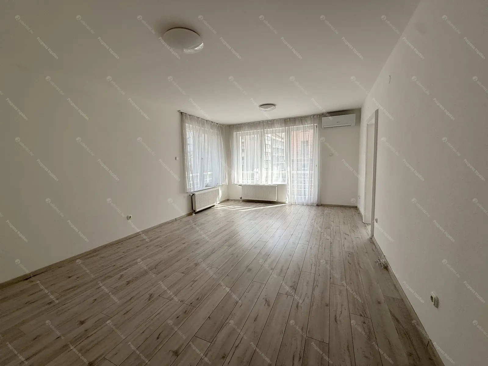 Kiadó albérlet 650000 Ft/hó áron: Budapest, II. kerület  Bécsi út. Mérete: 97 nm, 4 szobás | Alberlet.hu - 6685060