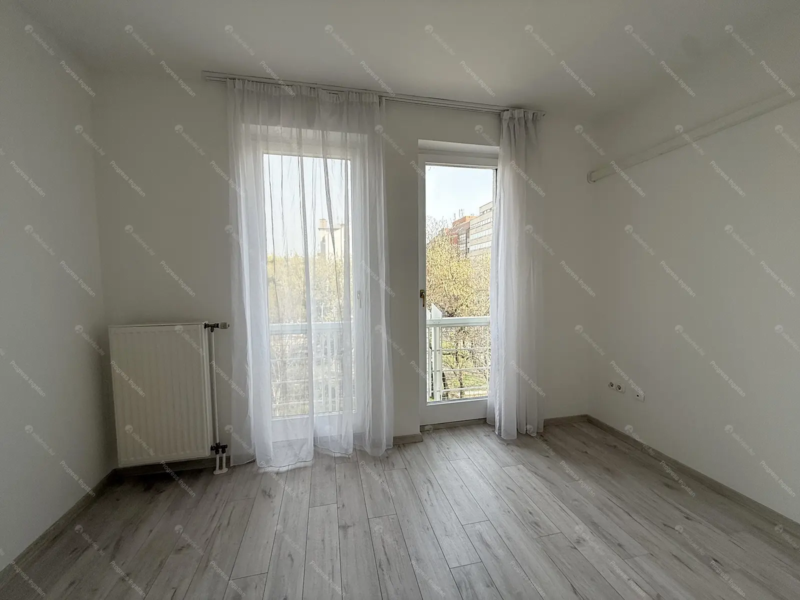 Kiadó albérlet 650000 Ft/hó áron: Budapest, II. kerület  Bécsi út. Mérete: 97 nm, 4 szobás | Alberlet.hu - 6685070