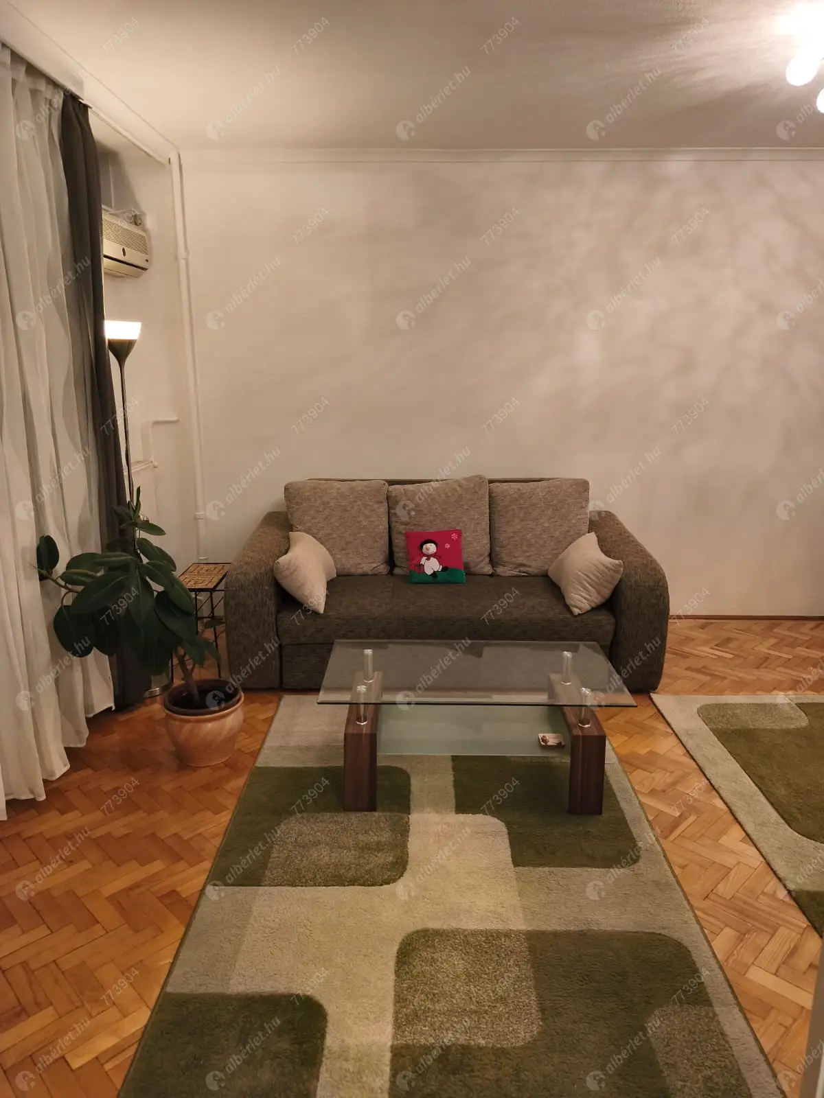 Kiadó albérlet 305000 Ft/hó áron: Budapest, II. kerület  Bem rakpart. Mérete: 49 nm, 1 szobás | Alberlet.hu - 6639088