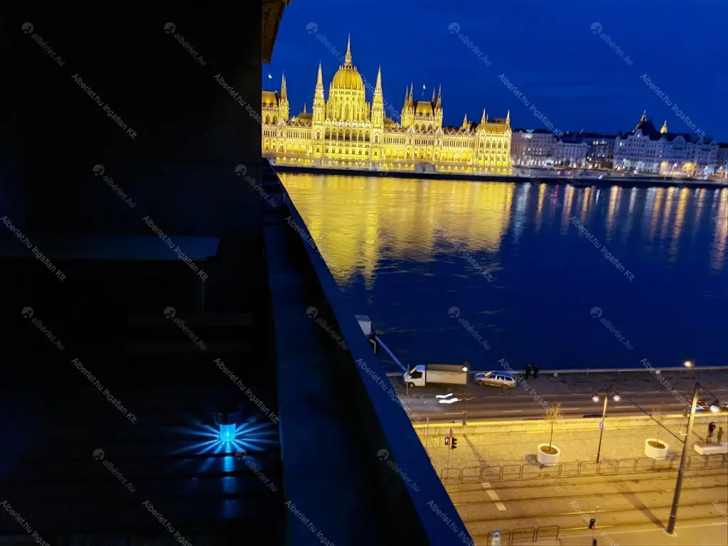 Kiadó albérlet 275000 Ft/hó áron: Budapest, II. kerület  Bem rakpart. Mérete: 50 nm, 1 szobás | Alberlet.hu - 6672201