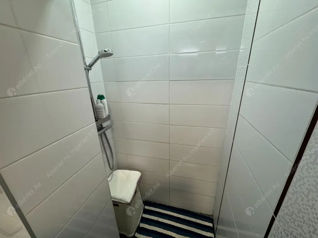 Kiadó albérlet 890000 Ft/hó áron: Budapest, II. kerület  Bem rakpart. Mérete: 92 nm, 3 szobás | Alberlet.hu - 6518246