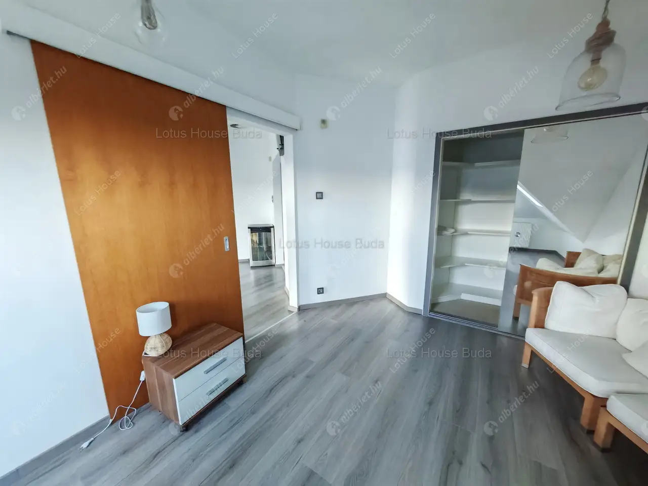 Kiadó albérlet 575000 Ft/hó áron: Budapest, II. kerület  Bimbó út. Mérete: 105 nm, 3 szobás | Alberlet.hu - 6547486
