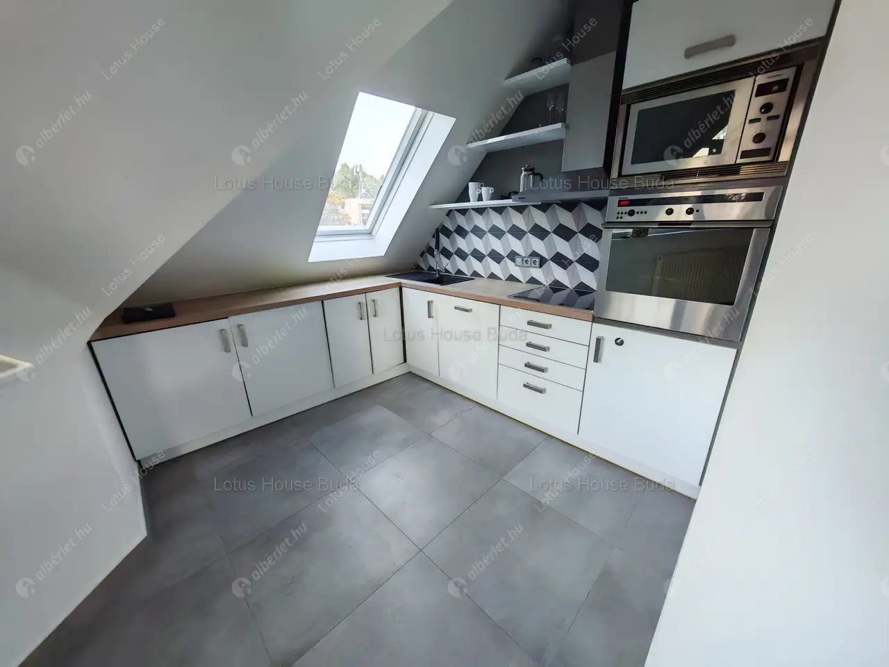 Kiadó albérlet 575000 Ft/hó áron: Budapest, II. kerület  Bimbó út. Mérete: 105 nm, 3 szobás | Alberlet.hu - 6547492