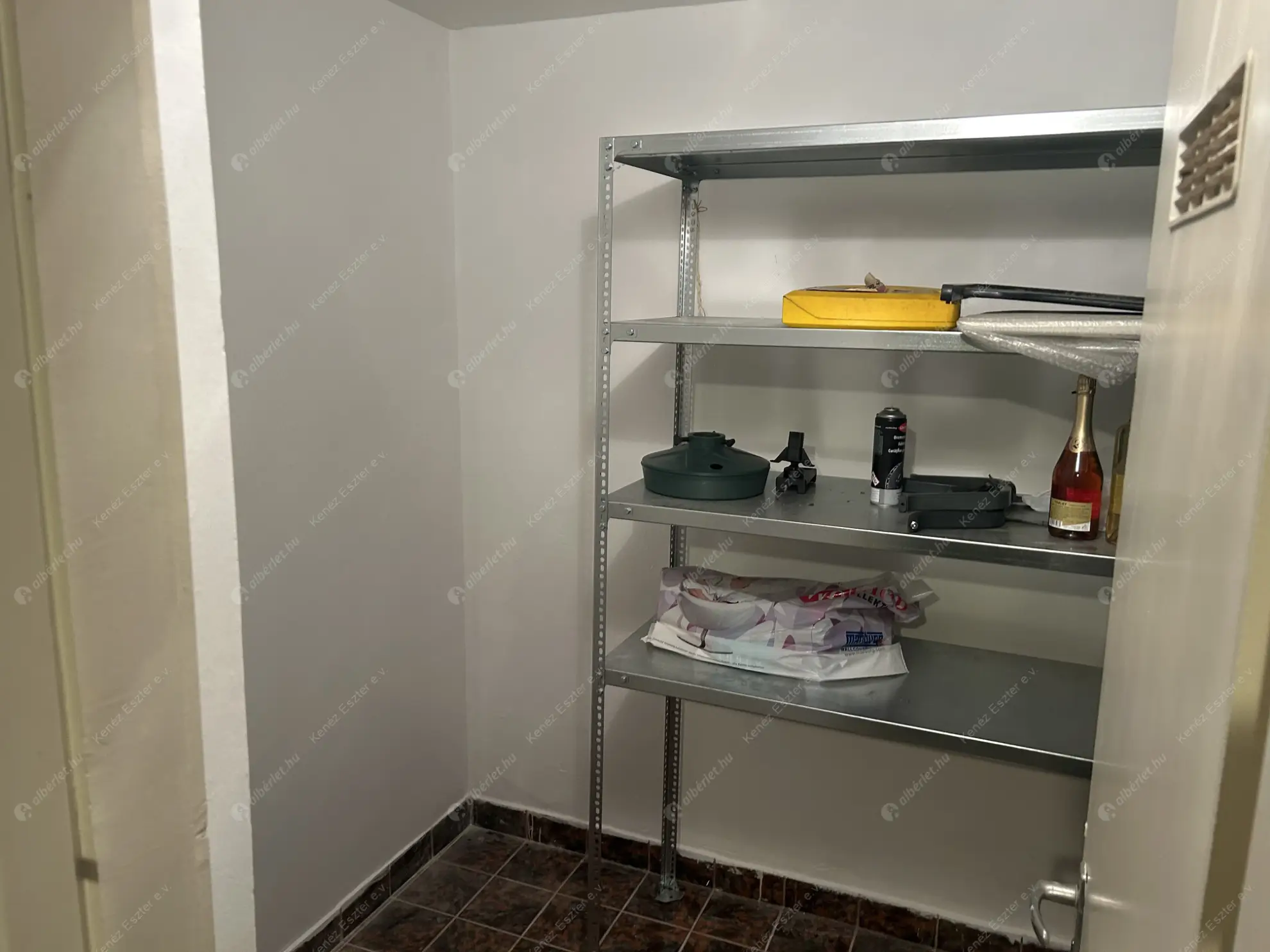 Kiadó albérlet 699000 Ft/hó áron: Budapest, II. kerület  Bimbó út. Mérete: 108 nm, 3 szobás | Alberlet.hu - 6554602