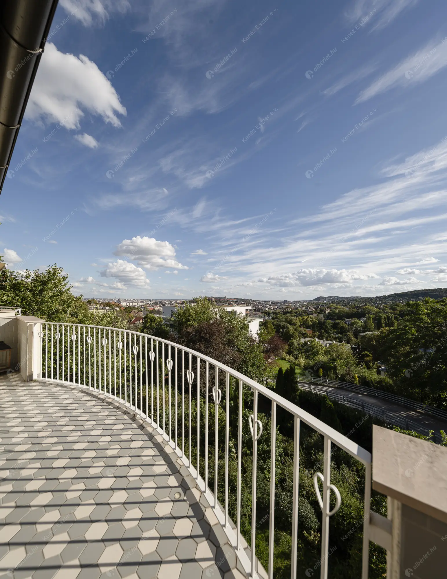 Kiadó albérlet 699000 Ft/hó áron: Budapest, II. kerület  Bimbó út. Mérete: 108 nm, 3 szobás | Alberlet.hu - 6554615