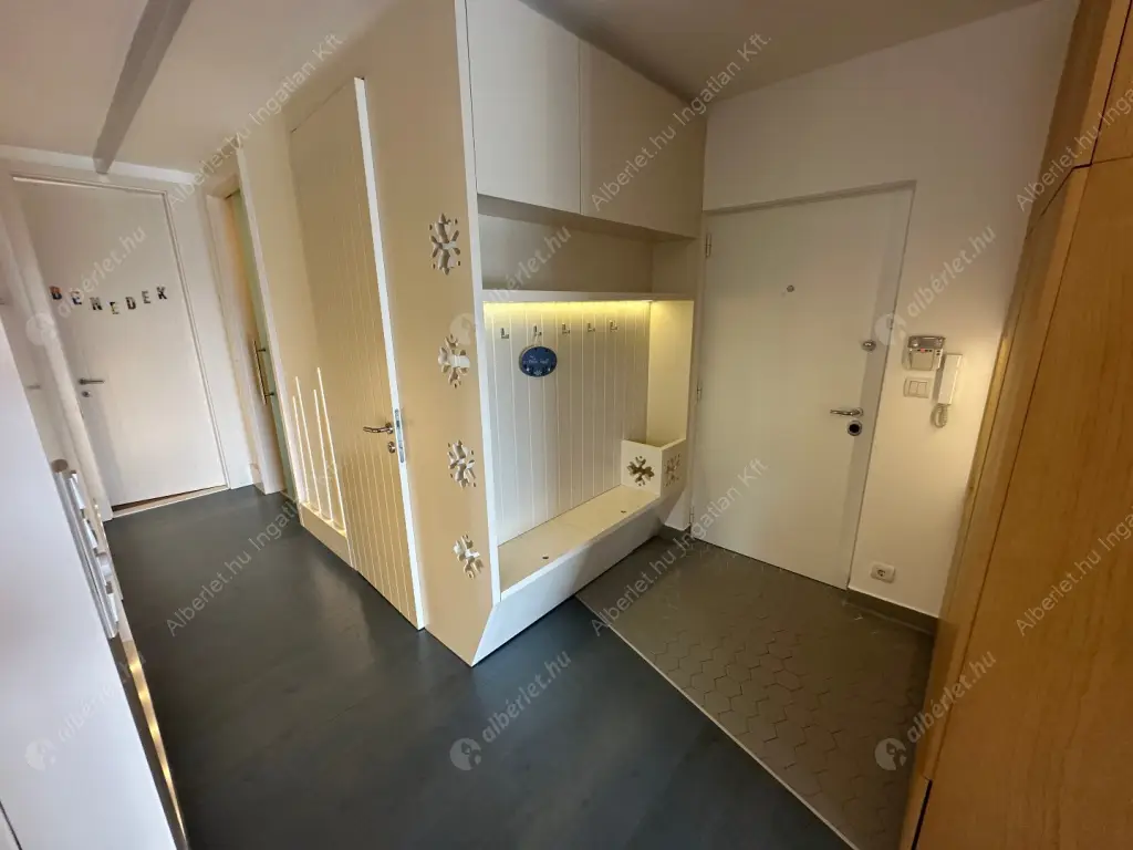 Kiadó albérlet 750000 Ft/hó áron: Budapest, II. kerület  Bimbó út. Mérete: 108 nm, 4 szobás | Alberlet.hu - 6535495