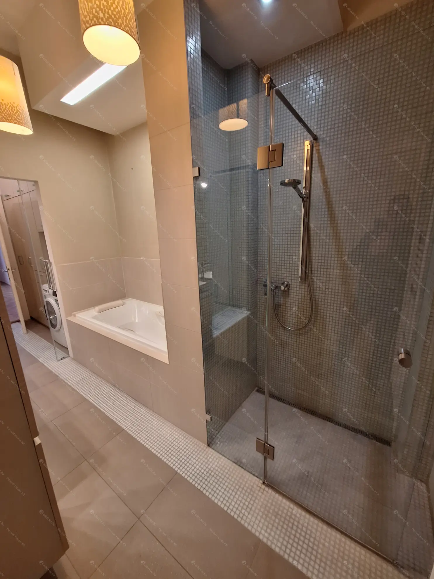 Kiadó albérlet 882000 Ft/hó áron: Budapest, II. kerület  Bimbó út. Mérete: 130 nm, 4 szobás | Alberlet.hu - 6586026