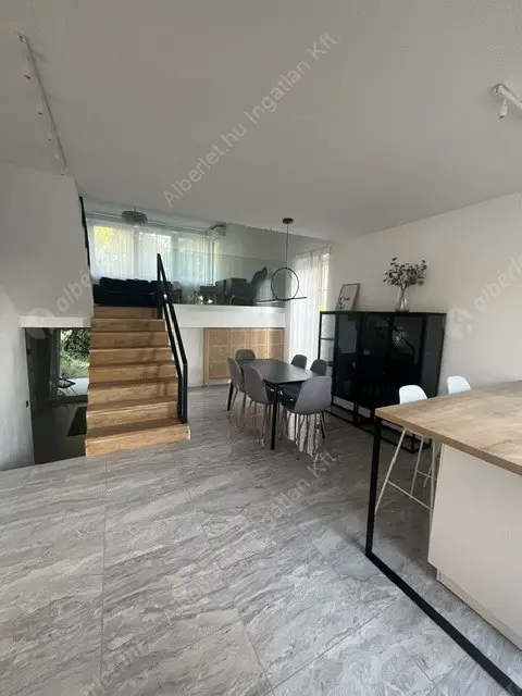 Kiadó albérlet 1026000 Ft/hó áron: Budapest, II. kerület  Bimbó út. Mérete: 160 nm, 3 szobás | Alberlet.hu - 6596931