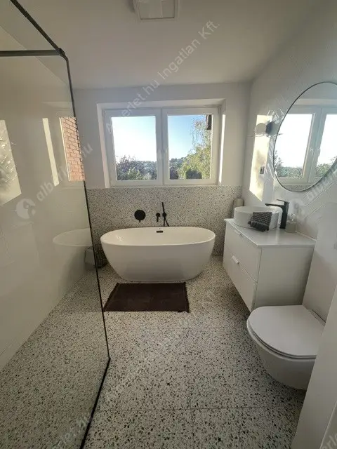 Kiadó albérlet 1026000 Ft/hó áron: Budapest, II. kerület  Bimbó út. Mérete: 160 nm, 3 szobás | Alberlet.hu - 6596938