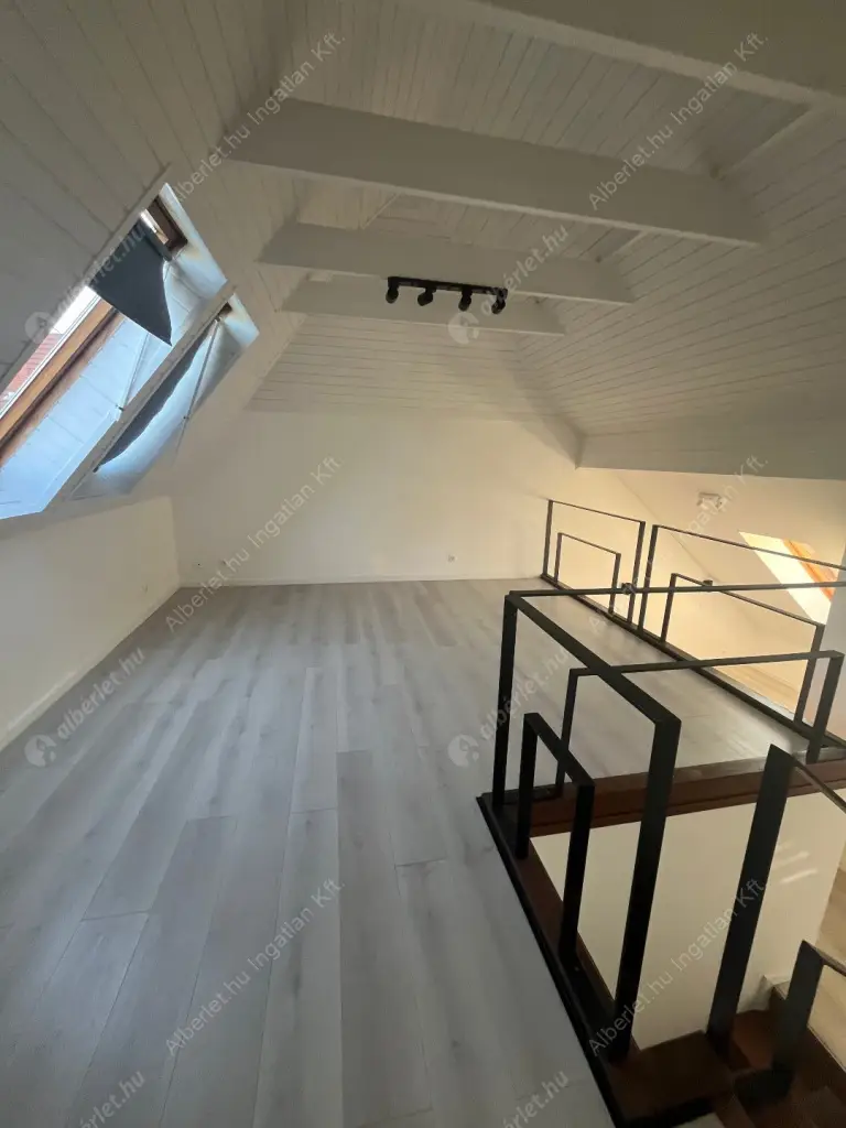 Kiadó albérlet 1026000 Ft/hó áron: Budapest, II. kerület  Bimbó út. Mérete: 160 nm, 3 szobás | Alberlet.hu - 6596944