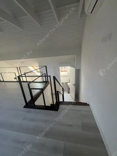 Kiadó albérlet 1026000 Ft/hó áron: Budapest, II. kerület  Bimbó út. Mérete: 160 nm, 3 szobás | Alberlet.hu - 6596945