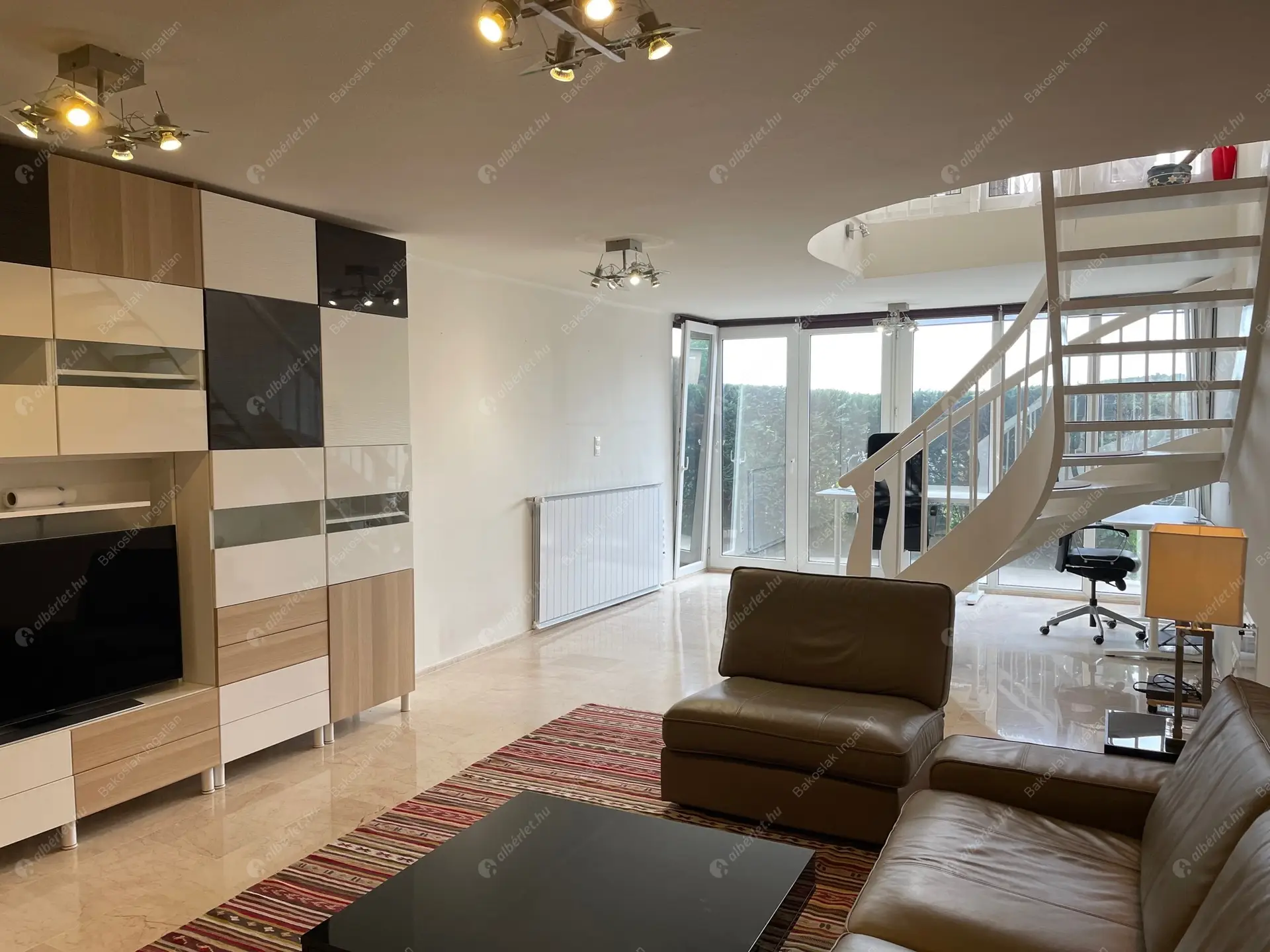 Kiadó albérlet 750000 Ft/hó áron: Budapest, II. kerület  Bimbó út. Mérete: 170 nm, 4 szobás | Alberlet.hu - 5669698