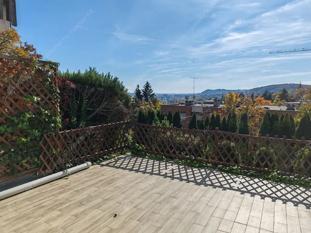 Kiadó albérlet 750000 Ft/hó áron: Budapest, II. kerület  Bimbó út. Mérete: 182 nm, 6 szobás | Alberlet.hu - 6605858