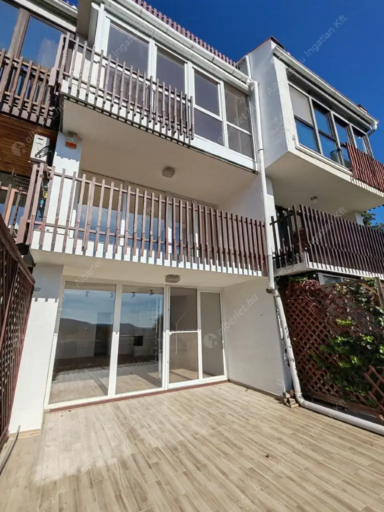 Kiadó albérlet 750000 Ft/hó áron: Budapest, II. kerület  Bimbó út. Mérete: 182 nm, 6 szobás | Alberlet.hu - 6605859