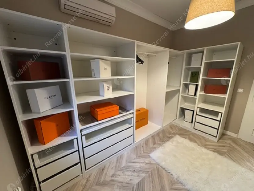 Kiadó albérlet 1539000 Ft/hó áron: Budapest, II. kerület  Bimbó út. Mérete: 202 nm, 7 szobás | Alberlet.hu - 6618073