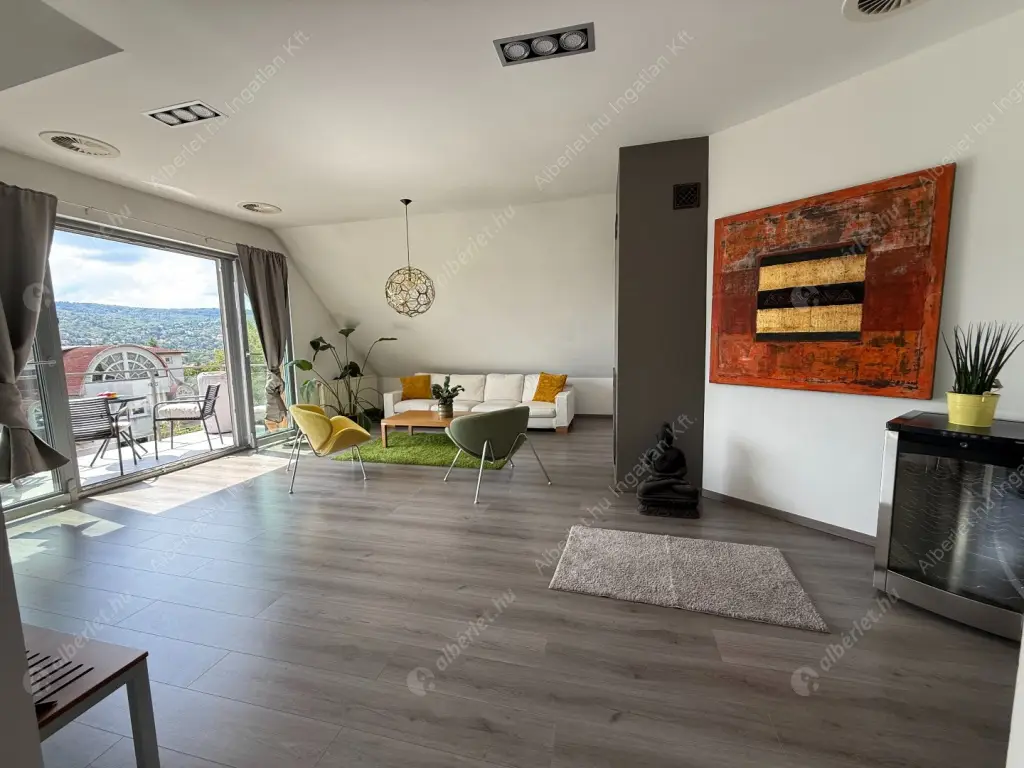 Kiadó albérlet 575000 Ft/hó áron: Budapest, II. kerület  Bimbó út. Mérete: 91 nm, 3 szobás | Alberlet.hu - 6572125