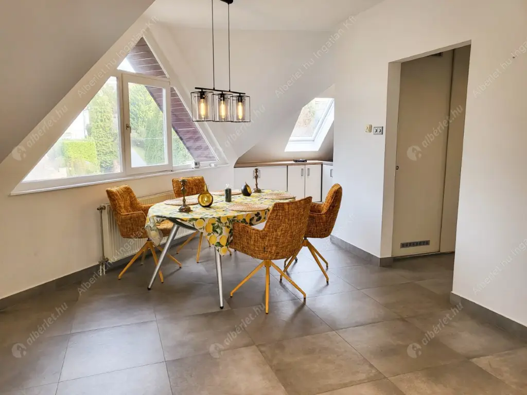 Kiadó albérlet 575000 Ft/hó áron: Budapest, II. kerület  Bimbó út. Mérete: 91 nm, 3 szobás | Alberlet.hu - 6595940