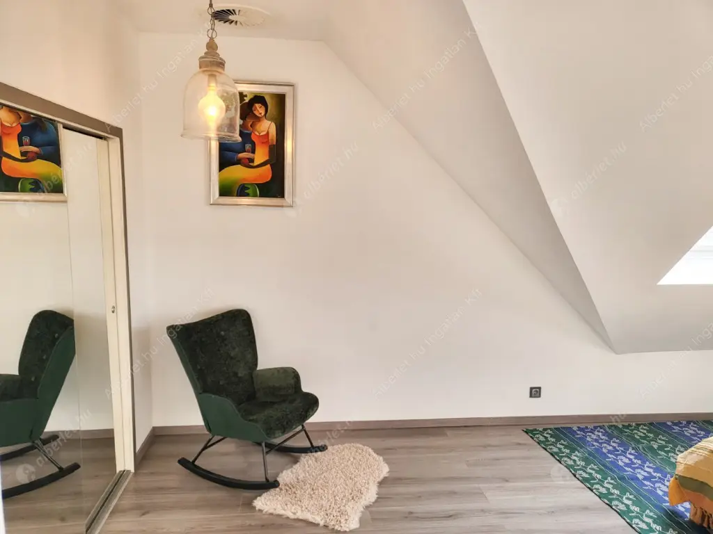 Kiadó albérlet 575000 Ft/hó áron: Budapest, II. kerület  Bimbó út. Mérete: 91 nm, 3 szobás | Alberlet.hu - 6595944