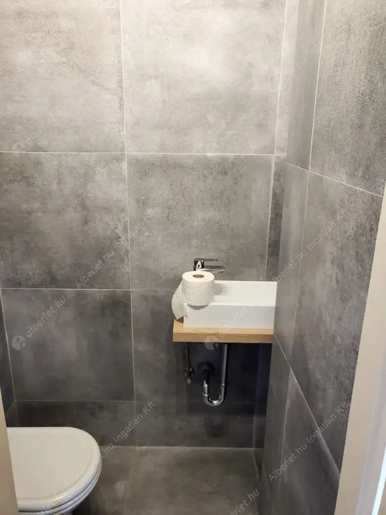 Kiadó albérlet 575000 Ft/hó áron: Budapest, II. kerület  Bimbó út. Mérete: 91 nm, 3 szobás | Alberlet.hu - 6595948