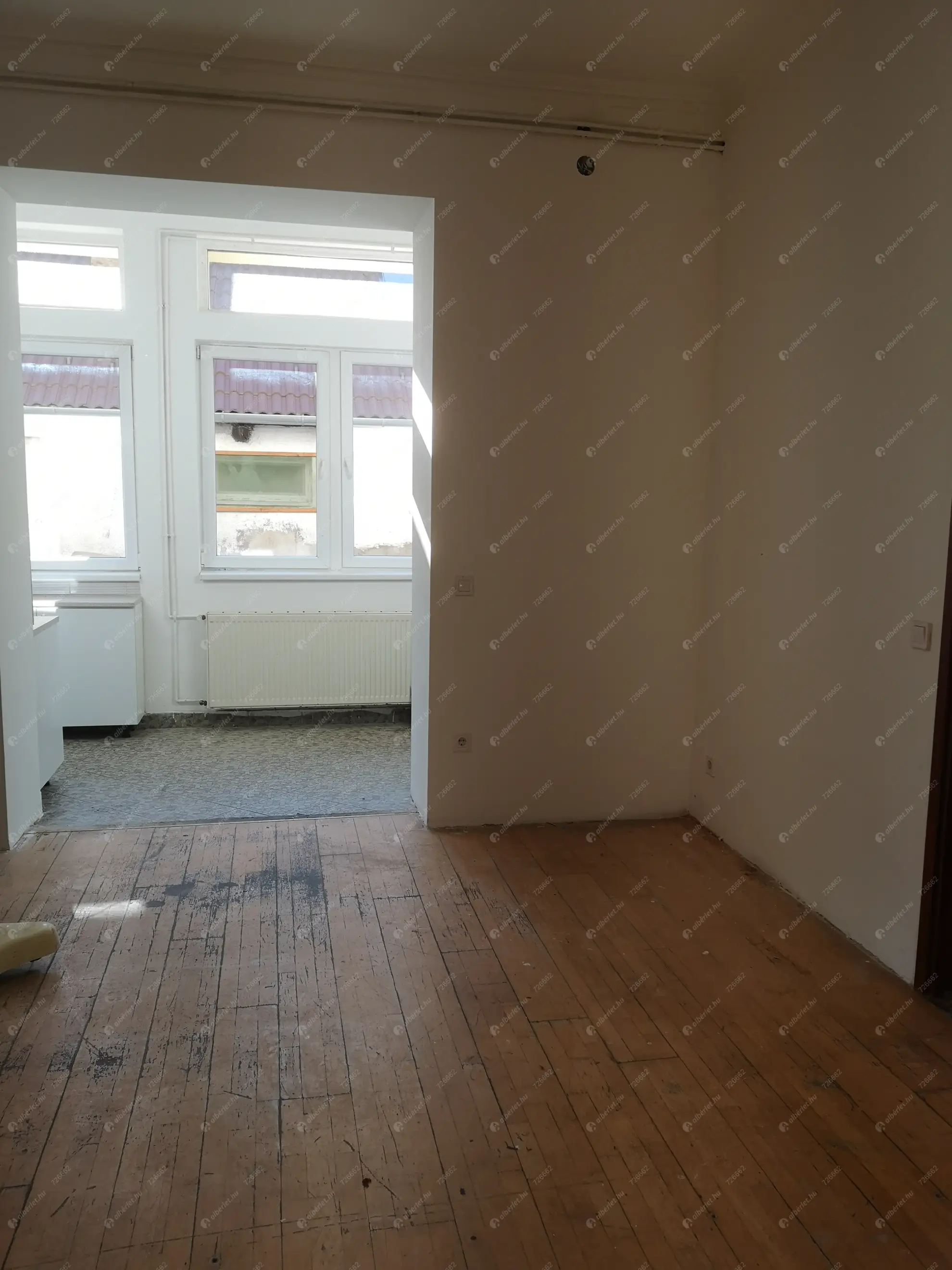 Kiadó albérlet 220000 Ft/hó áron: Budapest, II. kerület  Budakeszi  . Mérete: 60 nm, 3 szobás | Alberlet.hu - 6581791