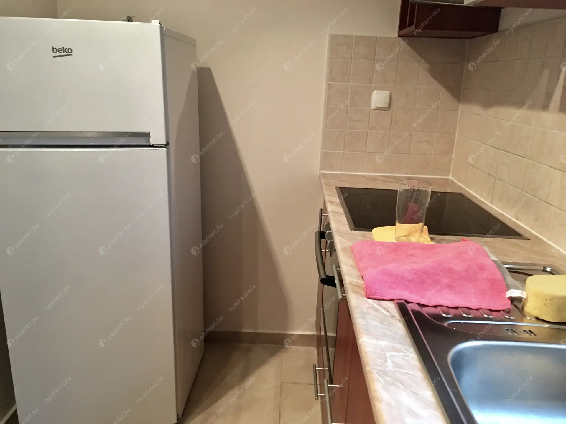 Kiadó albérlet 230000 Ft/hó áron: Budapest, II. kerület  Budakeszi út. Mérete: 40 nm, 1 szobás | Alberlet.hu - 6195637