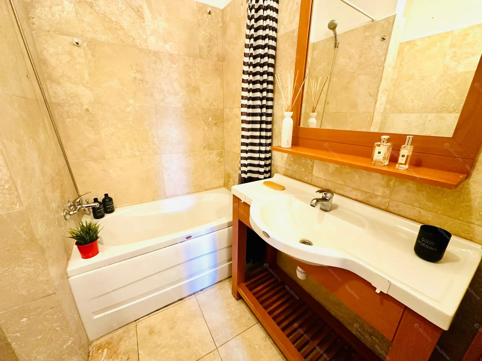 Kiadó albérlet 220000 Ft/hó áron: Budapest, II. kerület  Budakeszi út. Mérete: 46 nm, 1 szobás | Alberlet.hu - 6658858