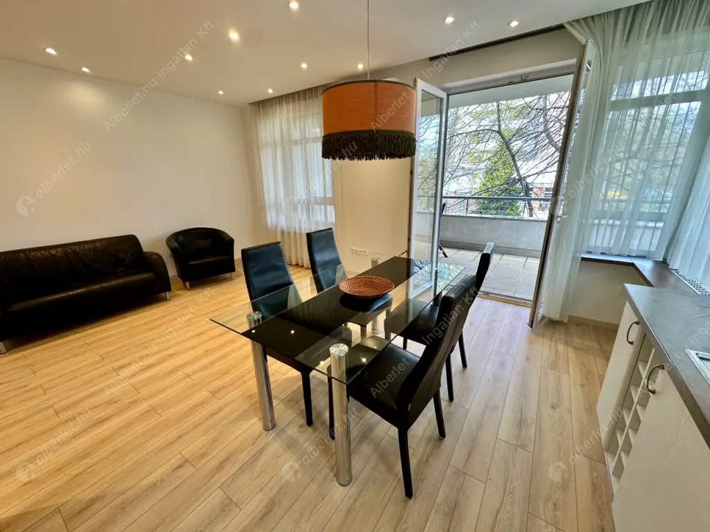 Kiadó albérlet 390000 Ft/hó áron: Budapest, II. kerület  Budakeszi út. Mérete: 57 nm, 1 szobás | Alberlet.hu - 6590958