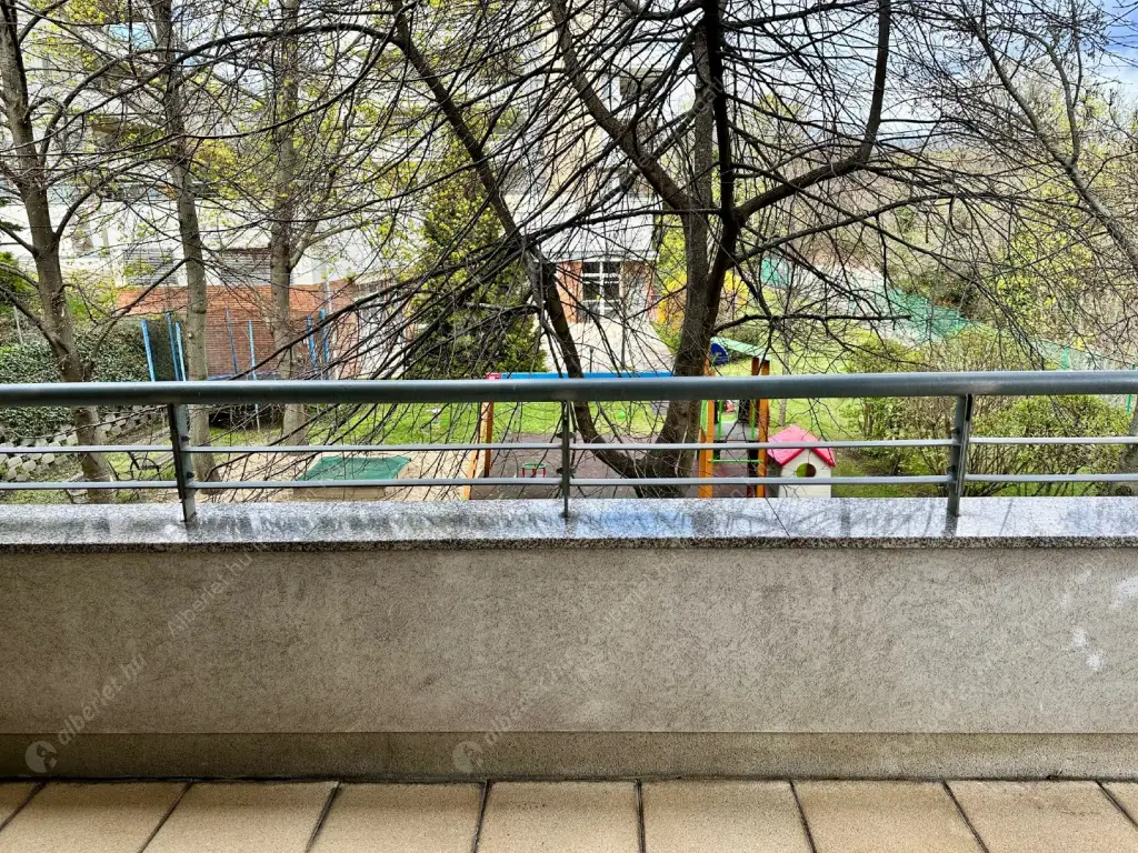 Kiadó albérlet 390000 Ft/hó áron: Budapest, II. kerület  Budakeszi út. Mérete: 57 nm, 1 szobás | Alberlet.hu - 6590972