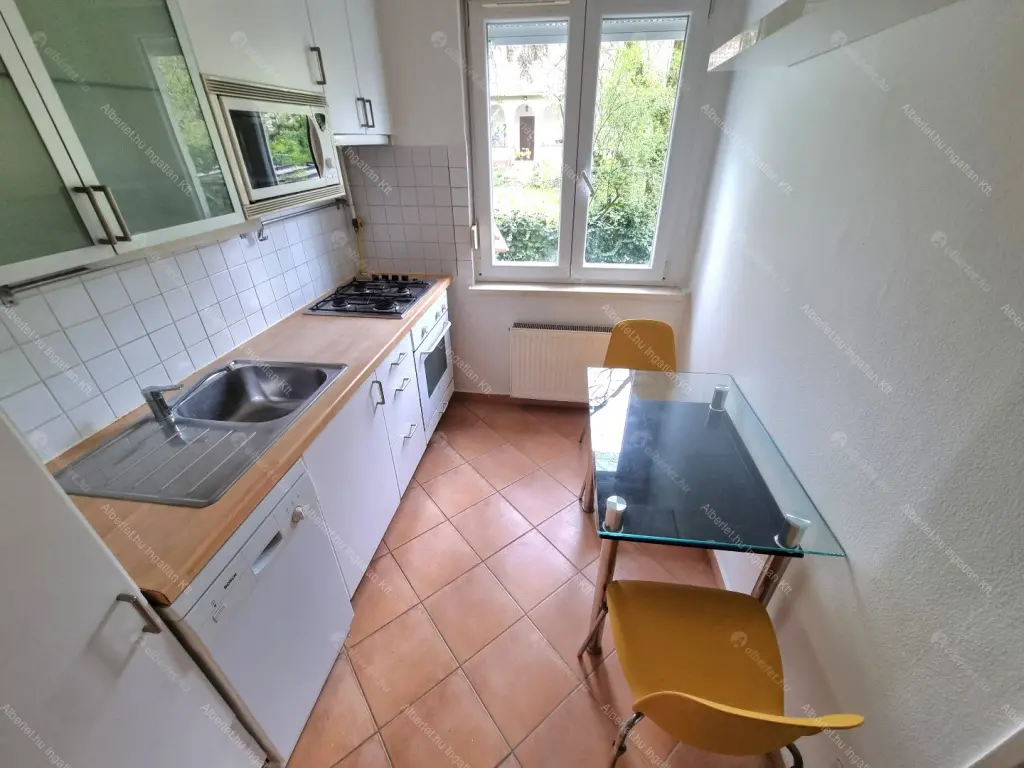 Kiadó albérlet 290000 Ft/hó áron: Budapest, II. kerület  Búzavirág utca. Mérete: 57 nm, 2 szobás | Alberlet.hu - 6698244