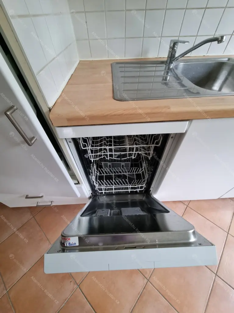 Kiadó albérlet 290000 Ft/hó áron: Budapest, II. kerület  Búzavirág utca. Mérete: 57 nm, 2 szobás | Alberlet.hu - 6698245