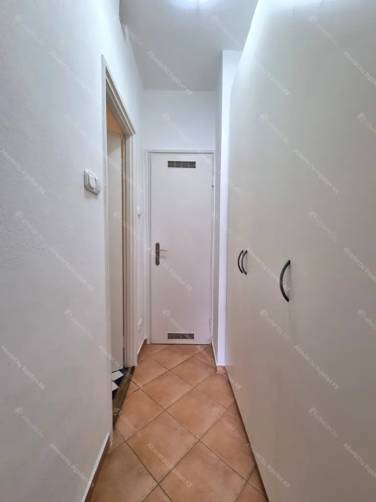 Kiadó albérlet 290000 Ft/hó áron: Budapest, II. kerület  Búzavirág utca. Mérete: 57 nm, 2 szobás | Alberlet.hu - 6698251