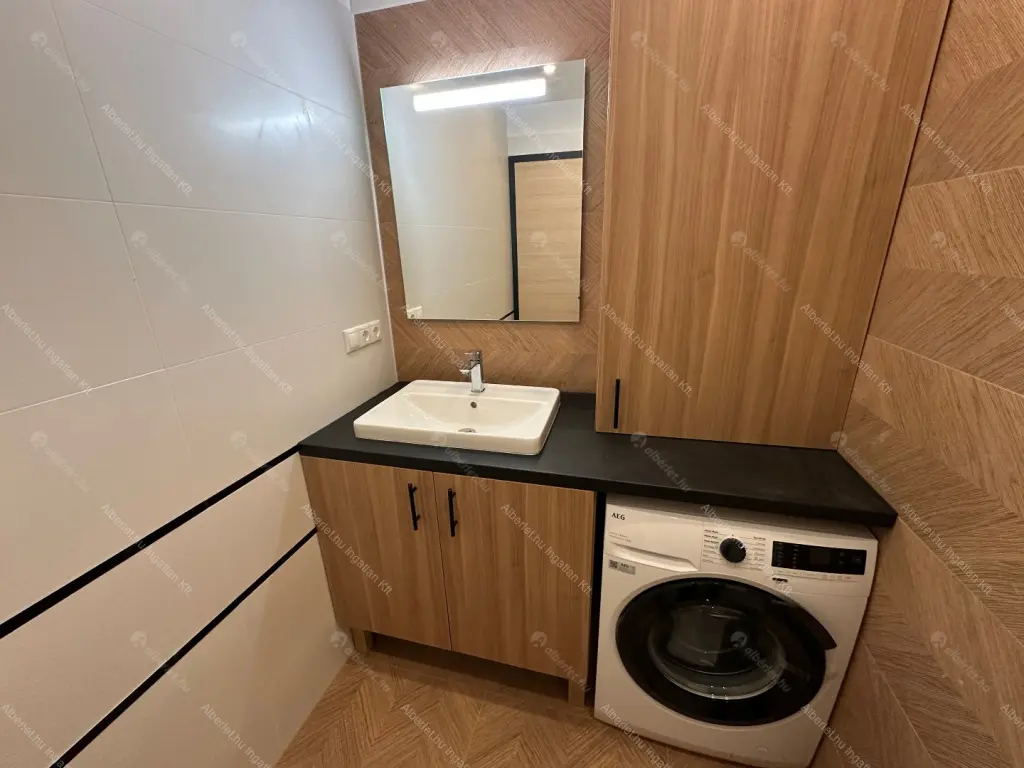 Kiadó albérlet 360000 Ft/hó áron: Budapest, II. kerület  Cimbalom utca. Mérete: 49 nm, 1 szobás | Alberlet.hu - 6656279