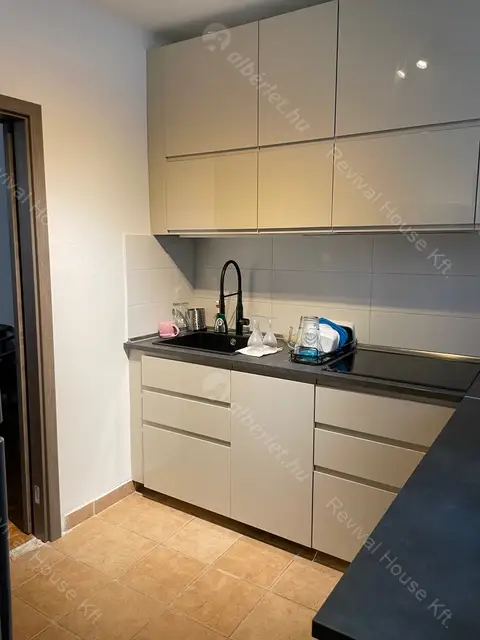 Kiadó albérlet 795000 Ft/hó áron: Budapest, II. kerület  Csalán út. Mérete: 120 nm, 4 szobás | Alberlet.hu - 6556172