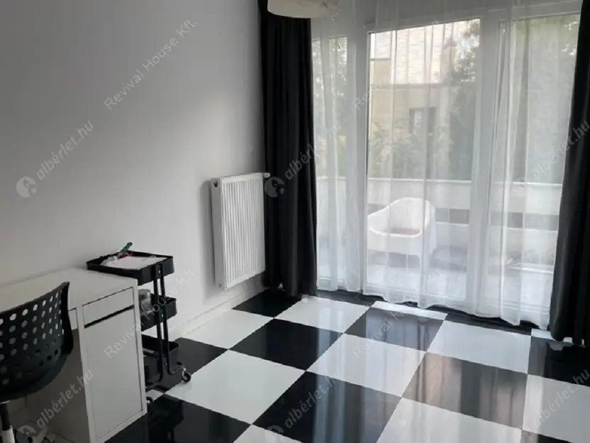 Kiadó albérlet 795000 Ft/hó áron: Budapest, II. kerület  Csalán út. Mérete: 120 nm, 4 szobás | Alberlet.hu - 6556186