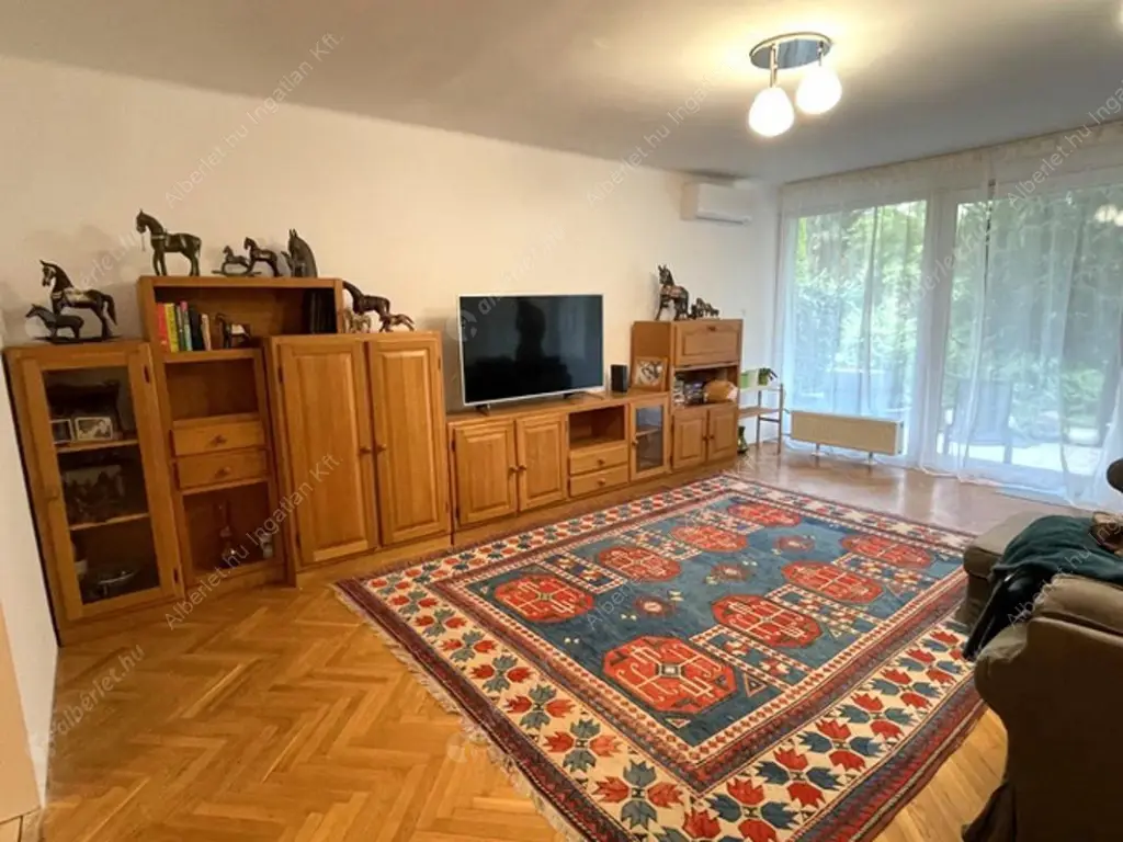 Kiadó albérlet 880000 Ft/hó áron: Budapest, II. kerület  Csalán út. Mérete: 120 nm, 4 szobás | Alberlet.hu - 6564373