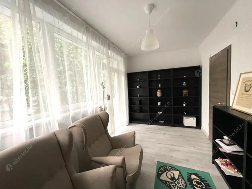 Kiadó albérlet 880000 Ft/hó áron: Budapest, II. kerület  Csalán út. Mérete: 120 nm, 4 szobás | Alberlet.hu - 6564386